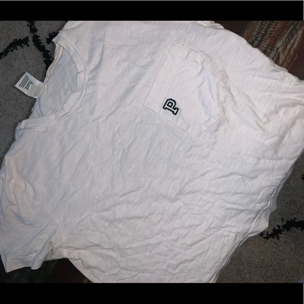 Victoria’s Secret PINK t shirt